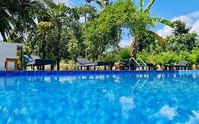 Sigiriya River Side Resort