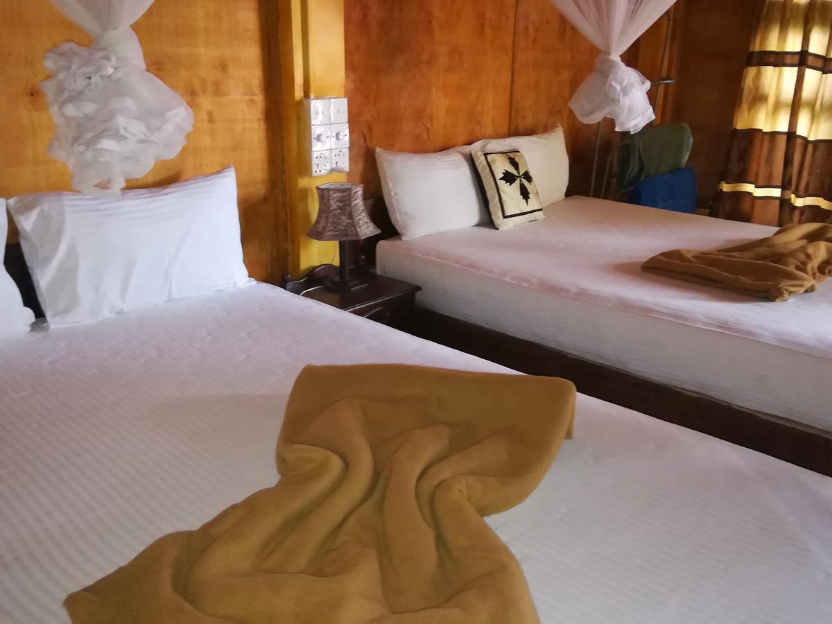 Sigiriya River Side Resort Exterior photo