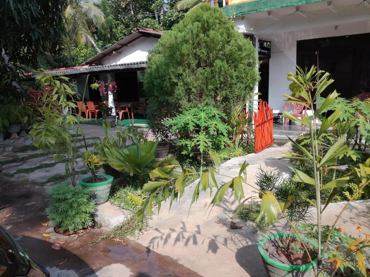Sigiriya River Side Resort Exterior photo
